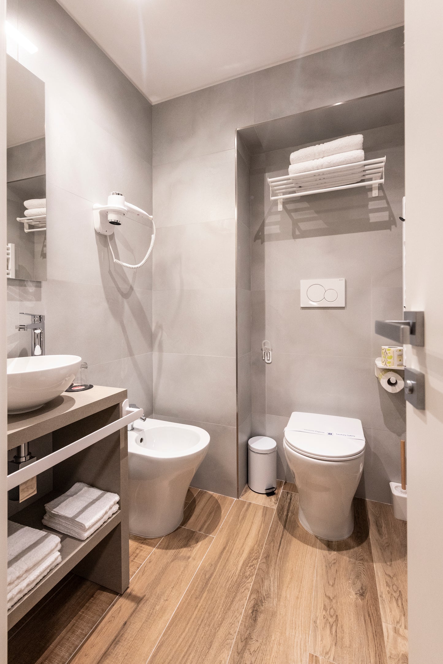 Double Room with Private Bathroom