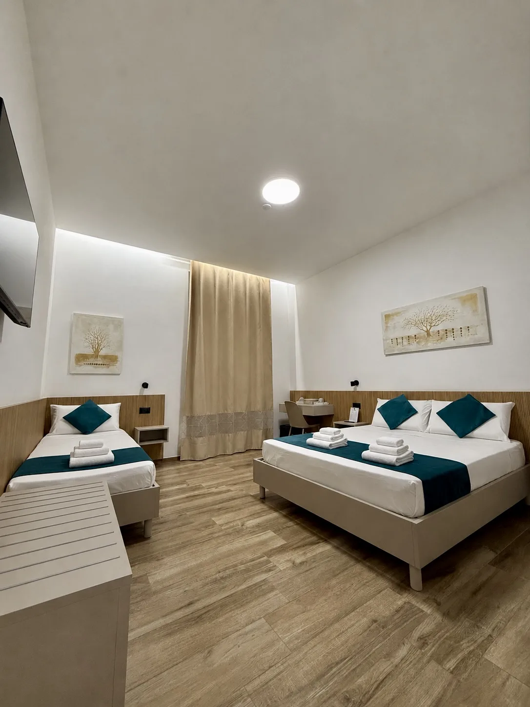 Triple Deluxe Room