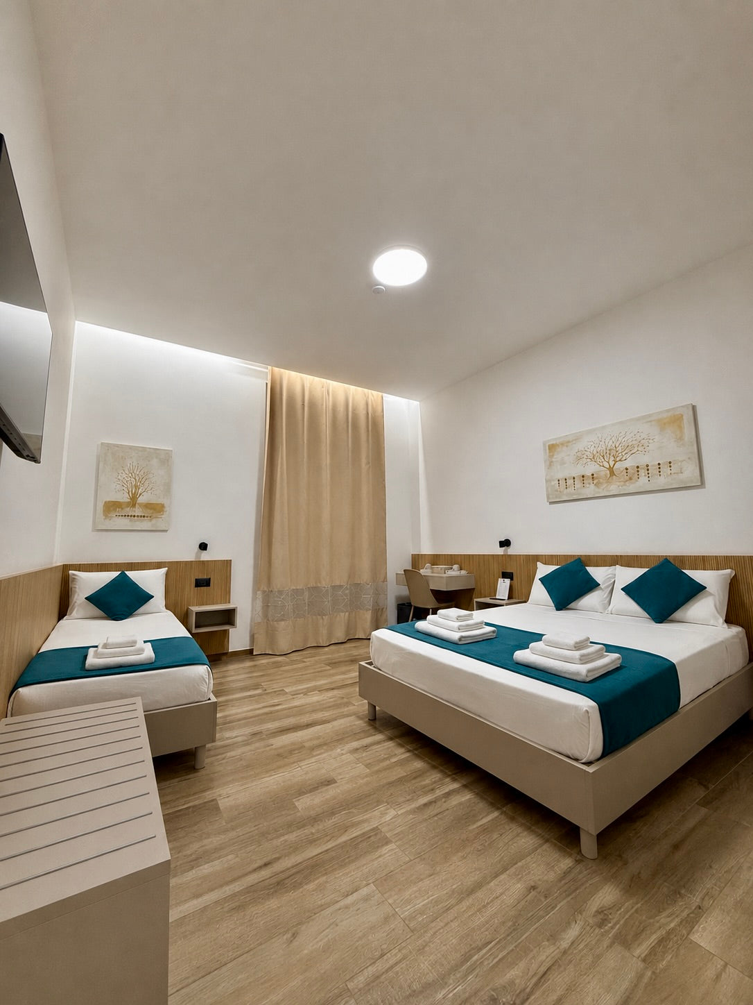 Deluxe Triple Room